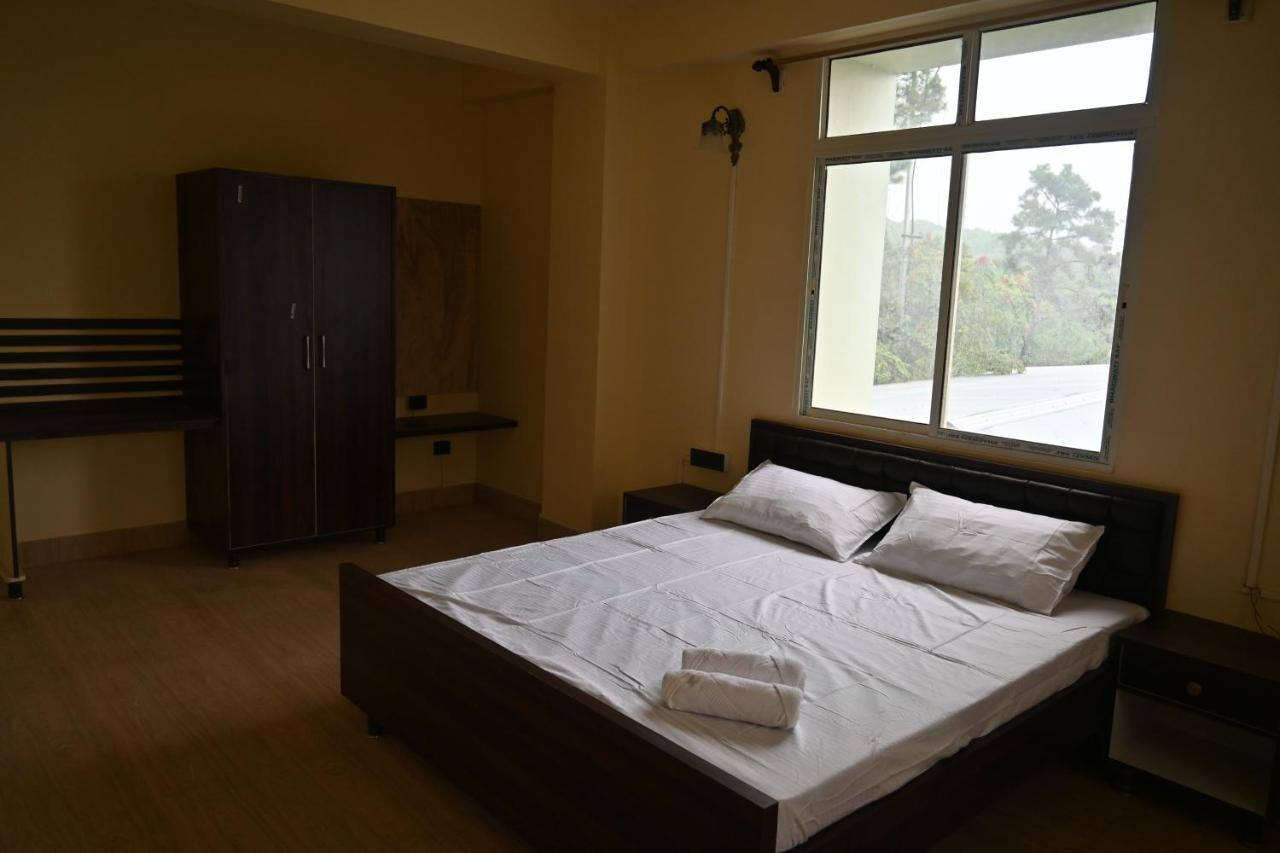 Treetops Residency Shillong Bagian luar foto